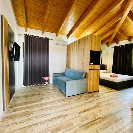 Adriatik Hotel Vlore Ngoại thất bức ảnh